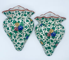 Load image into Gallery viewer, Pair Of Mid-Century Italian Deruta Hand-Painted Wall Pockets
