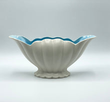 Load image into Gallery viewer, Blue &amp; White Scalloped Edge Vase
