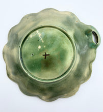 Load image into Gallery viewer, Early 20th Century Majolica Cabbage Leaf Plate
