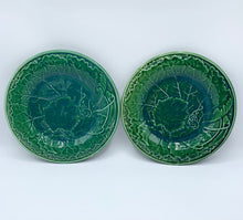 Load image into Gallery viewer, Pair of Victorian Majolica Vine Plates
