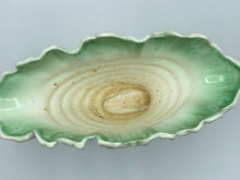 Load image into Gallery viewer, Large 1940&#39;s Sylvac Horn of Plenty Mantle Vase
